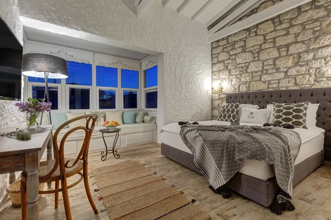 Cumbalı Çift Kişilik Oda gallery 2